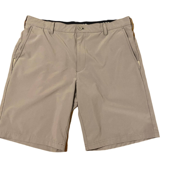 Izod Other - IZOD Golf Mens Shorts Size 36 Quick Dry Gray